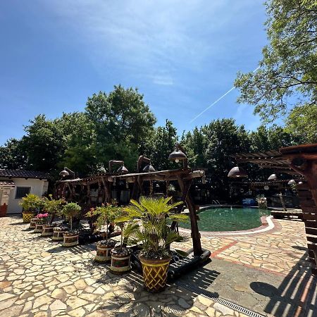 Ara E Vjeter Resort Velipojë Buitenkant foto