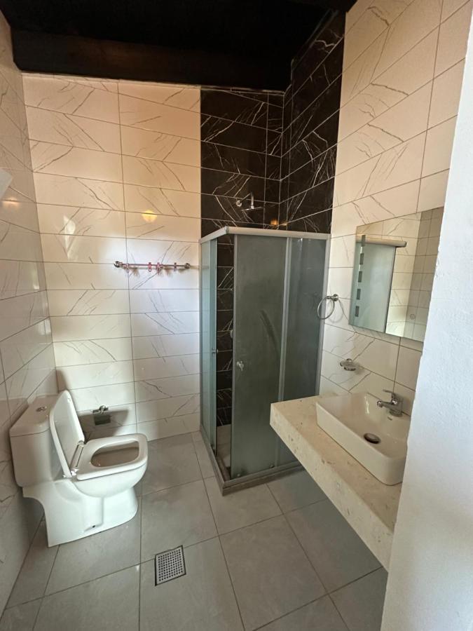 Ara E Vjeter Resort Velipojë Buitenkant foto