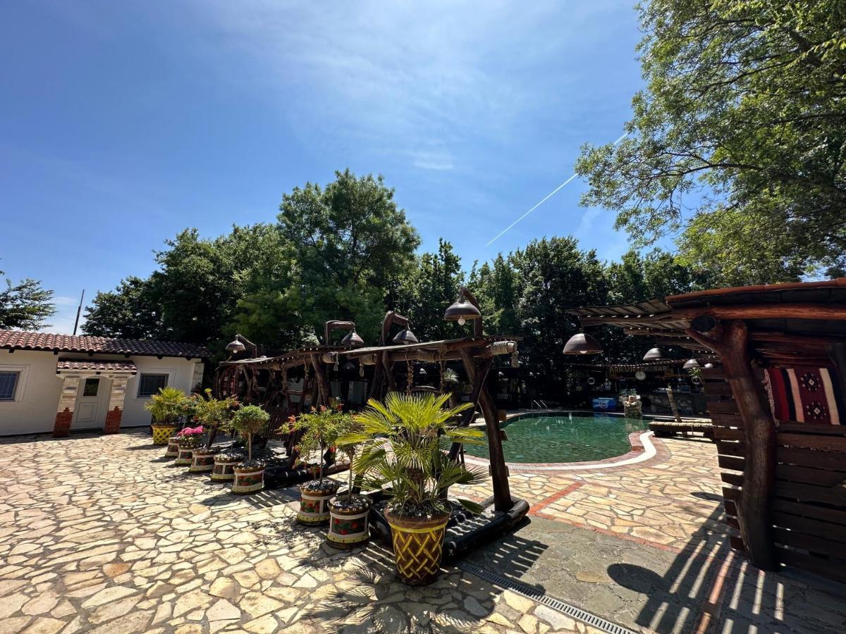 Ara E Vjeter Resort Velipojë Buitenkant foto